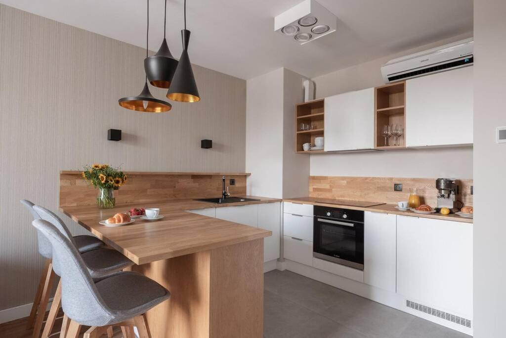 Stylish Apartment Luminis In Krakow'S Kazimierz Ngoại thất bức ảnh